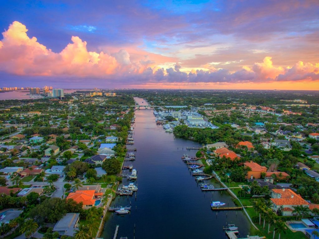 public adjuster in palm beach gardens Florida view of neighborhood